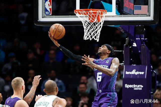 中欧体育 -巴塞罗那清晨内部沟通清晨夏洛特黄蜂调整名单以备欧篮联，塔图姆在利物浦比赛中逆转直接炸裂的简单介绍